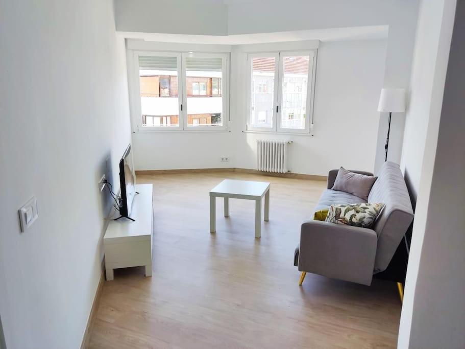 Marina Home Ourense Extérieur photo