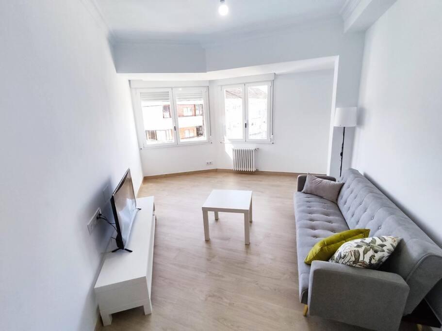 Marina Home Ourense Extérieur photo
