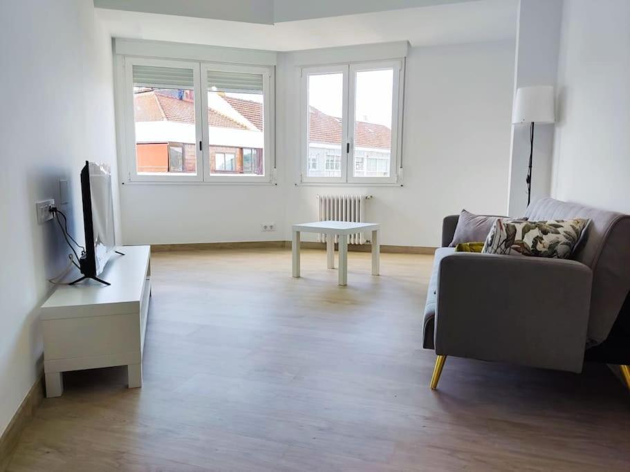 Marina Home Ourense Extérieur photo