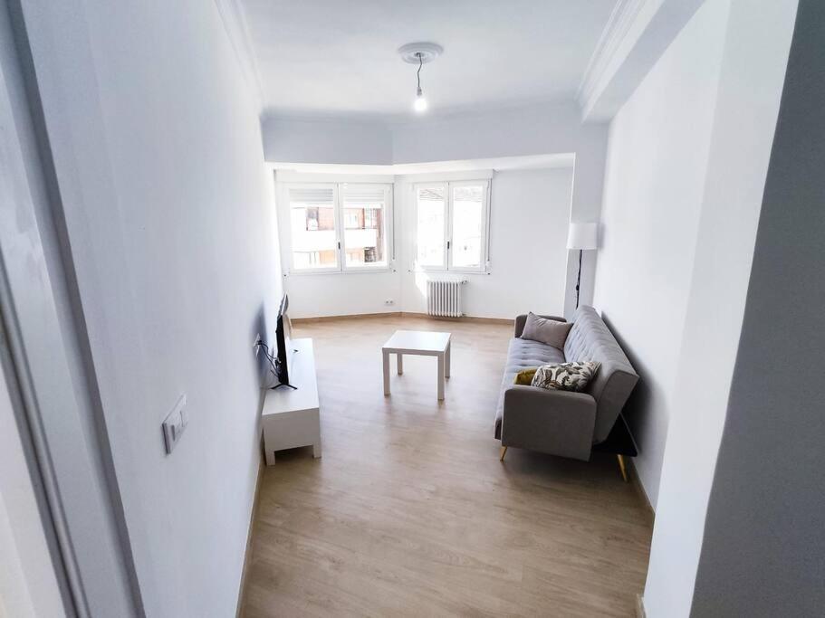 Marina Home Ourense Extérieur photo